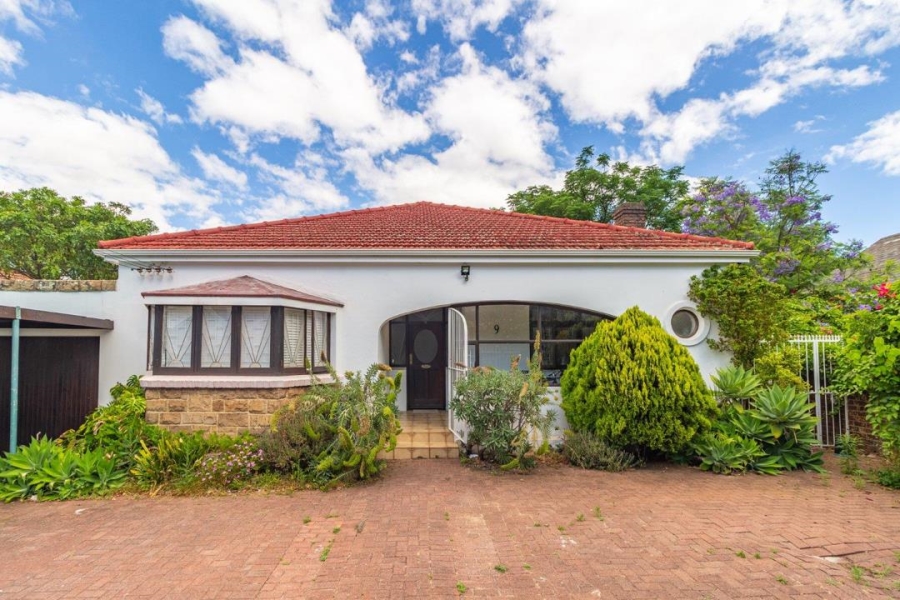 To Let 5 Bedroom Property for Rent in Mowbray Western Cape